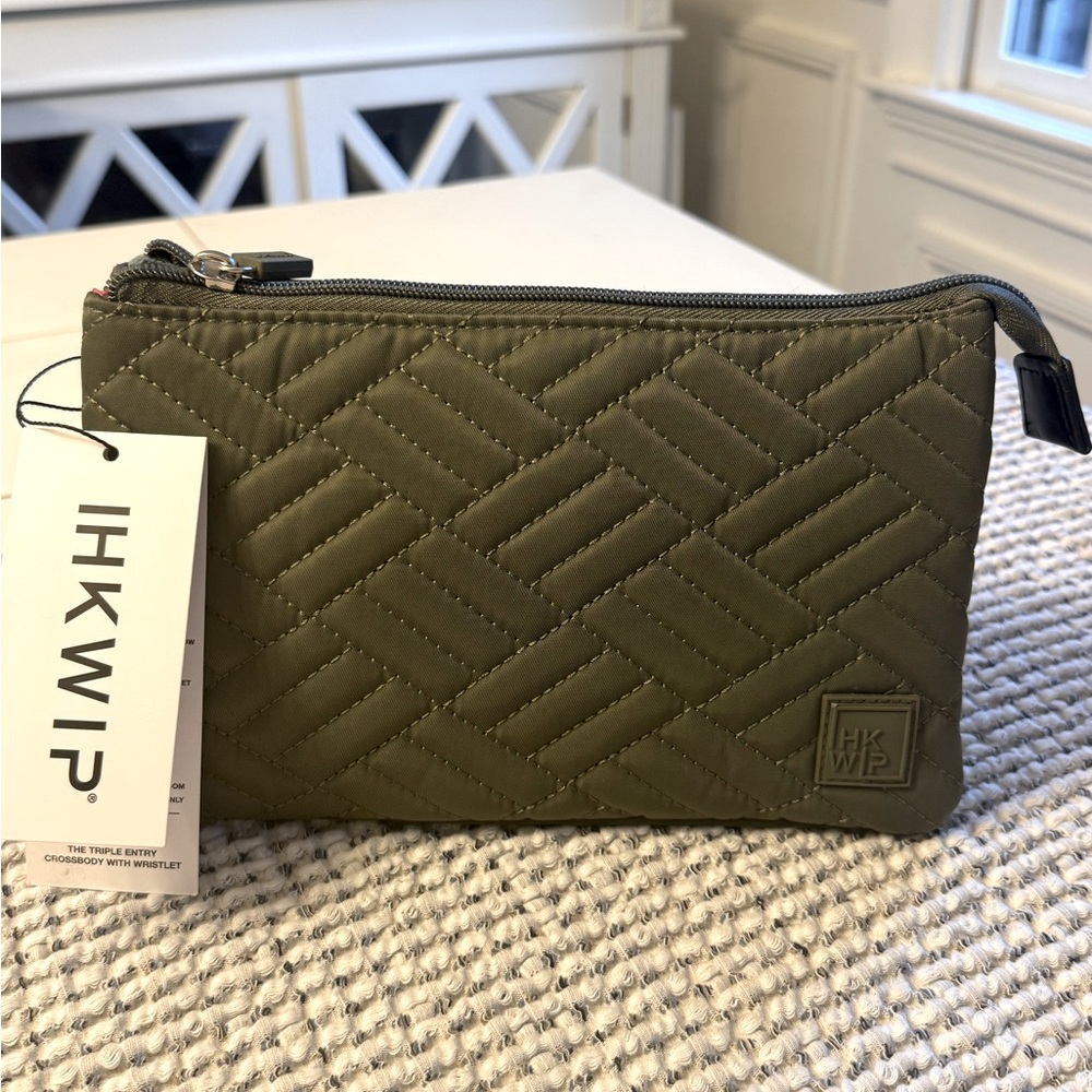 IHKWIP Triple Entry Wristlet Crossbody